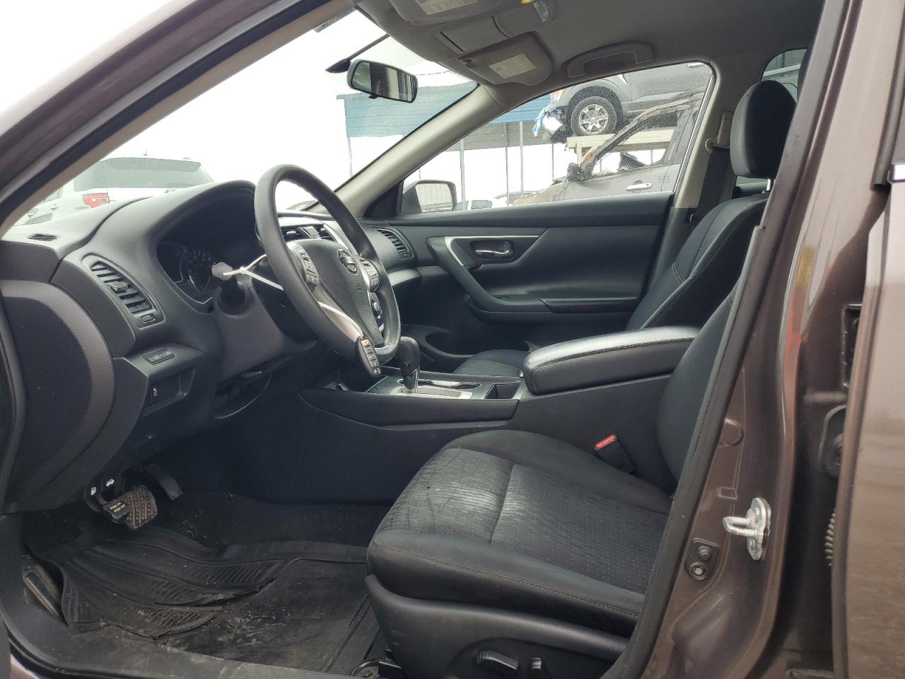2017 Nissan Altima - Image 7