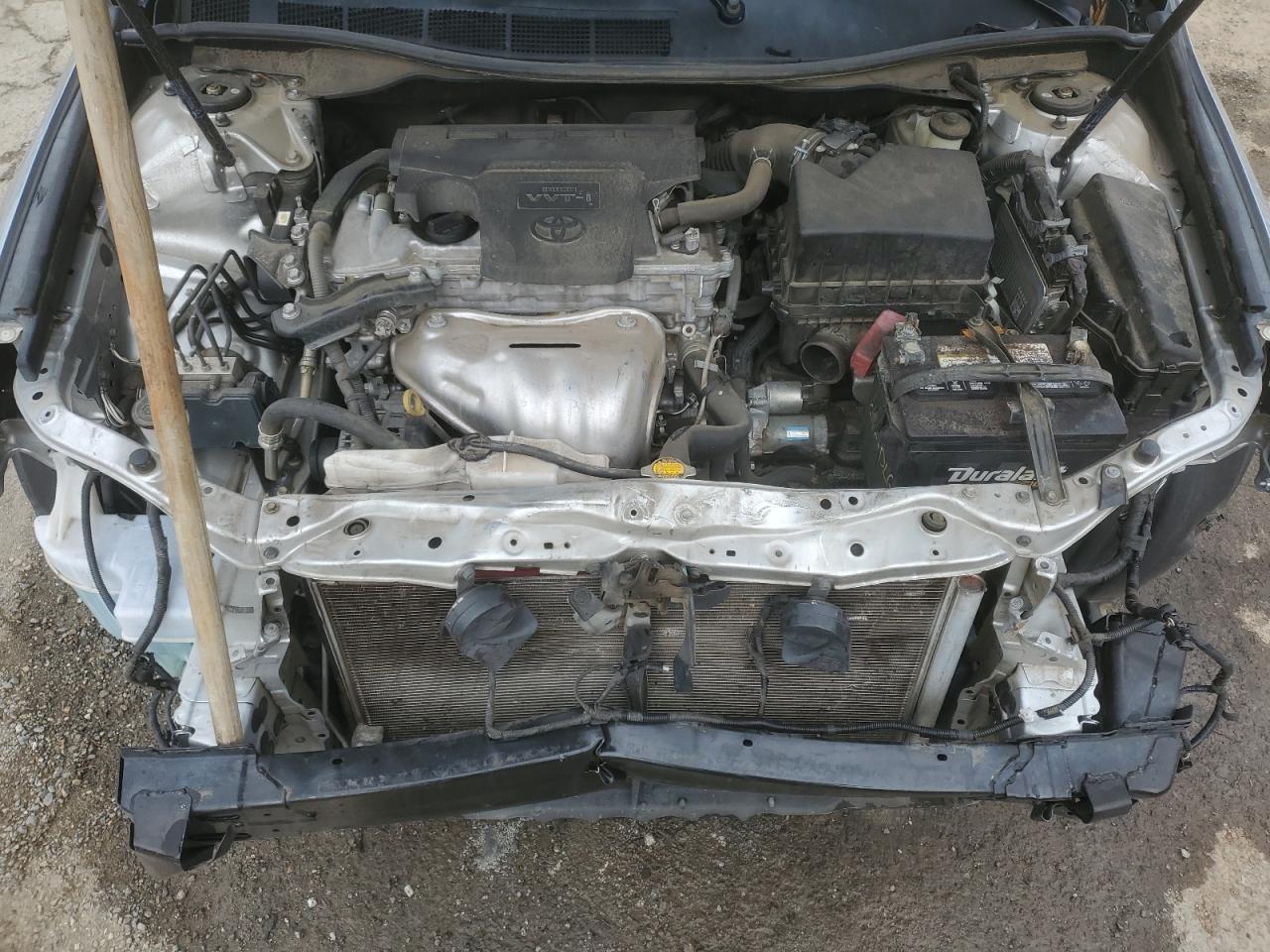 2015 Toyota Camry - Image 11