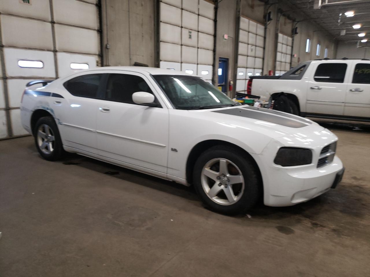 2010 Dodge Charger - Image 4