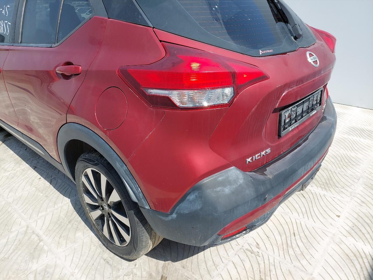 3N1CP5C92JL495597 - 2018 NISSAN KICKS - #46018855