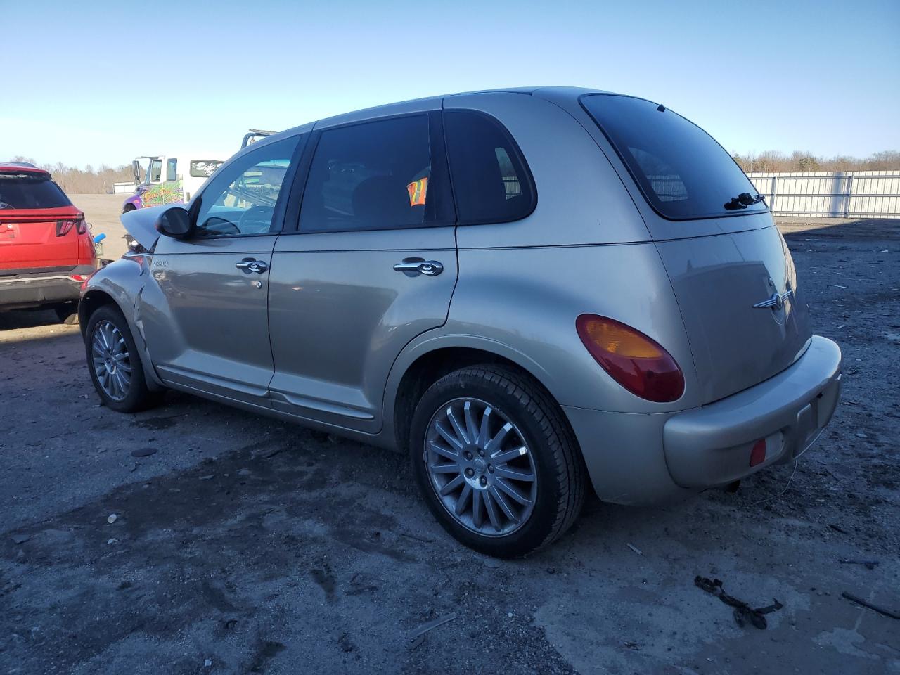 2004 Chrysler PT Cruiser - Image 2