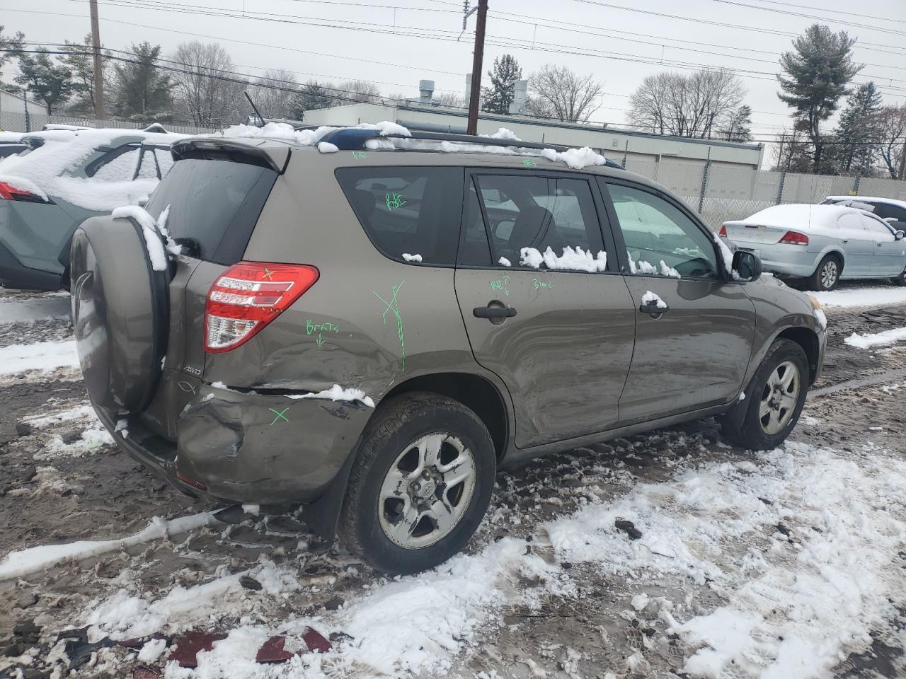 2011 Toyota RAV 4 - Image 3