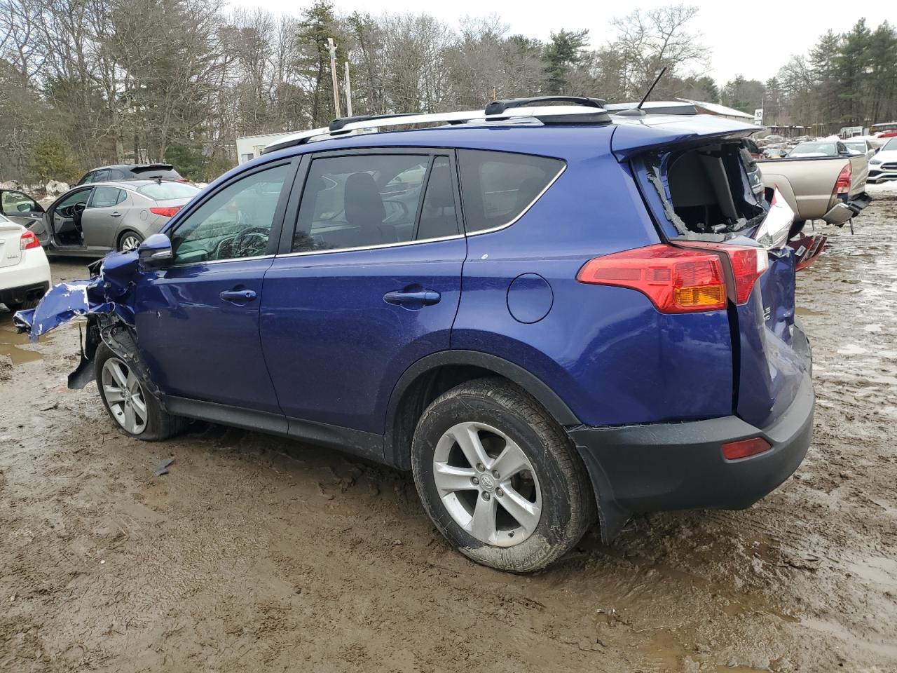 2014 Toyota RAV 4 - Image 2
