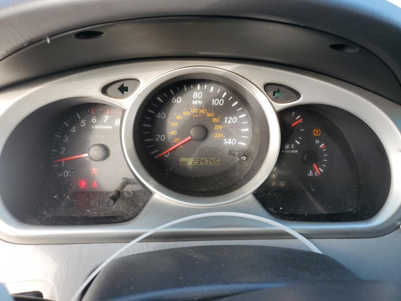2005 Toyota Highlander - Image 9