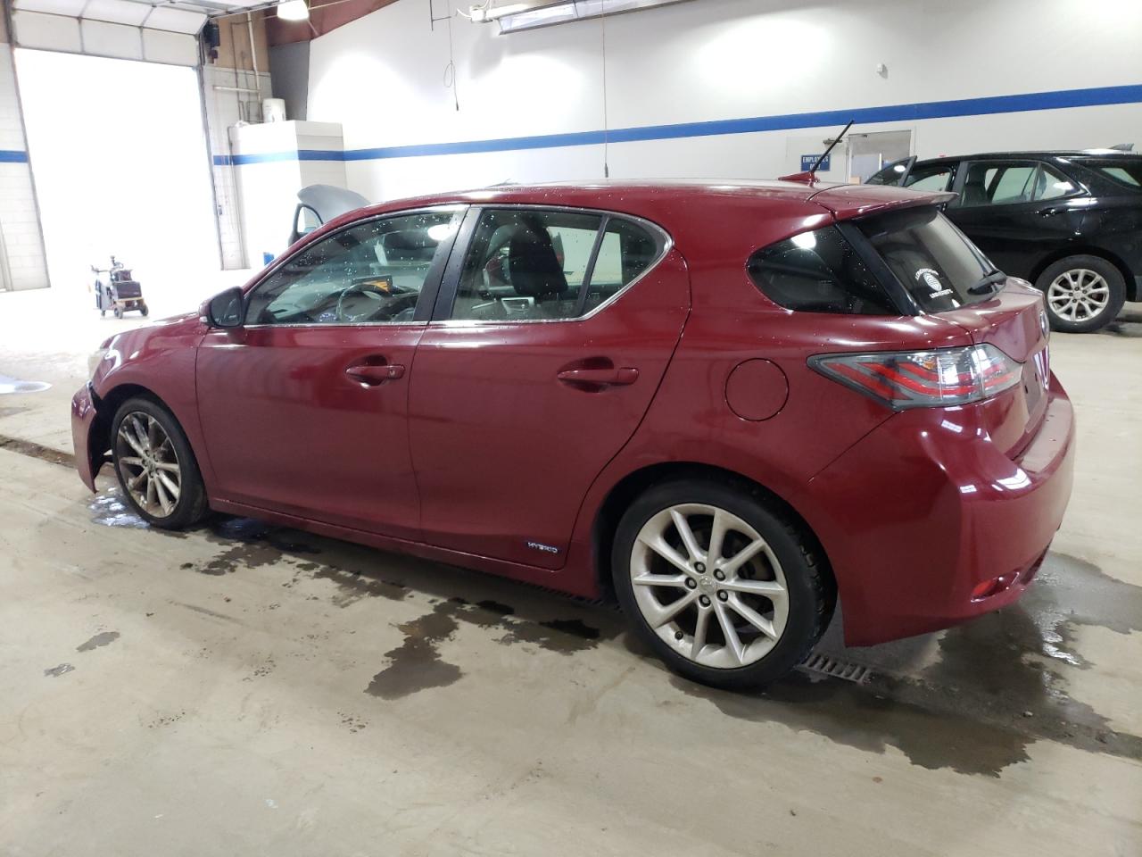 2012 Lexus CT - Image 2