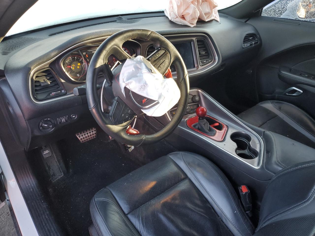 2018 Dodge Challenger - Image 8