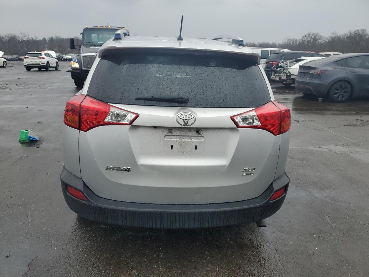 2013 Toyota RAV 4 - Image 6