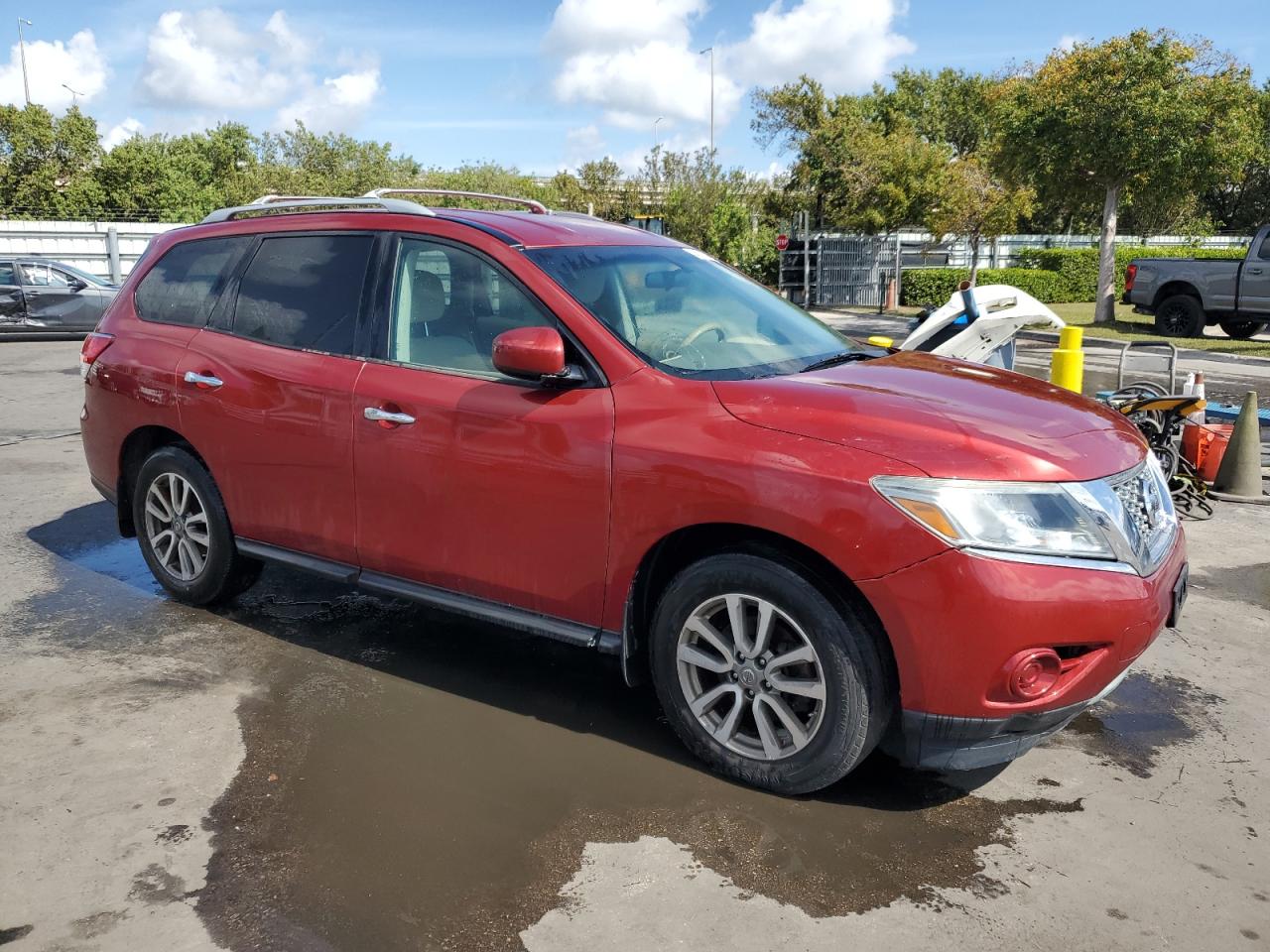 2015 Nissan Pathfinder - Image 4