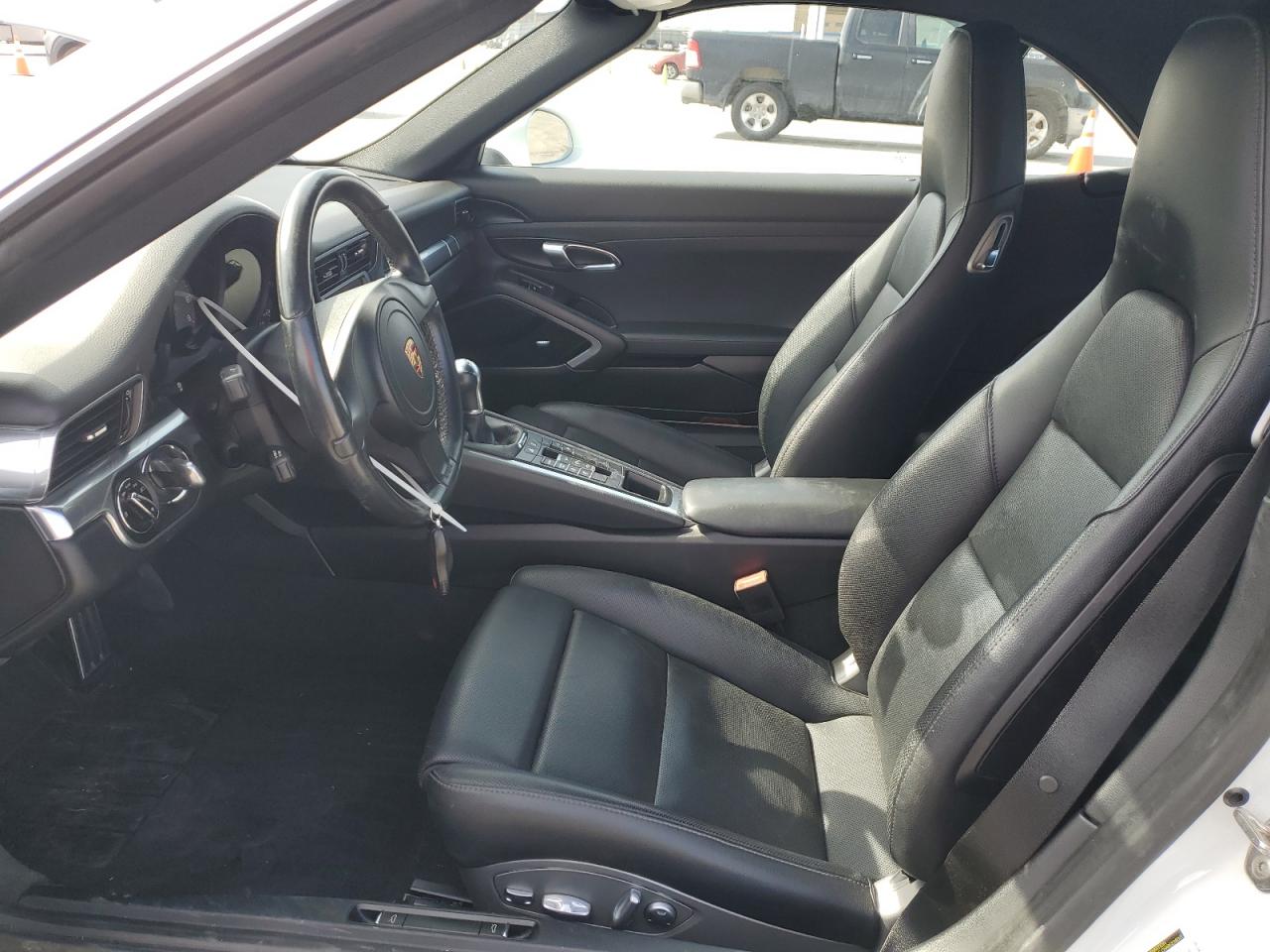 2015 Porsche 911 - Image 7