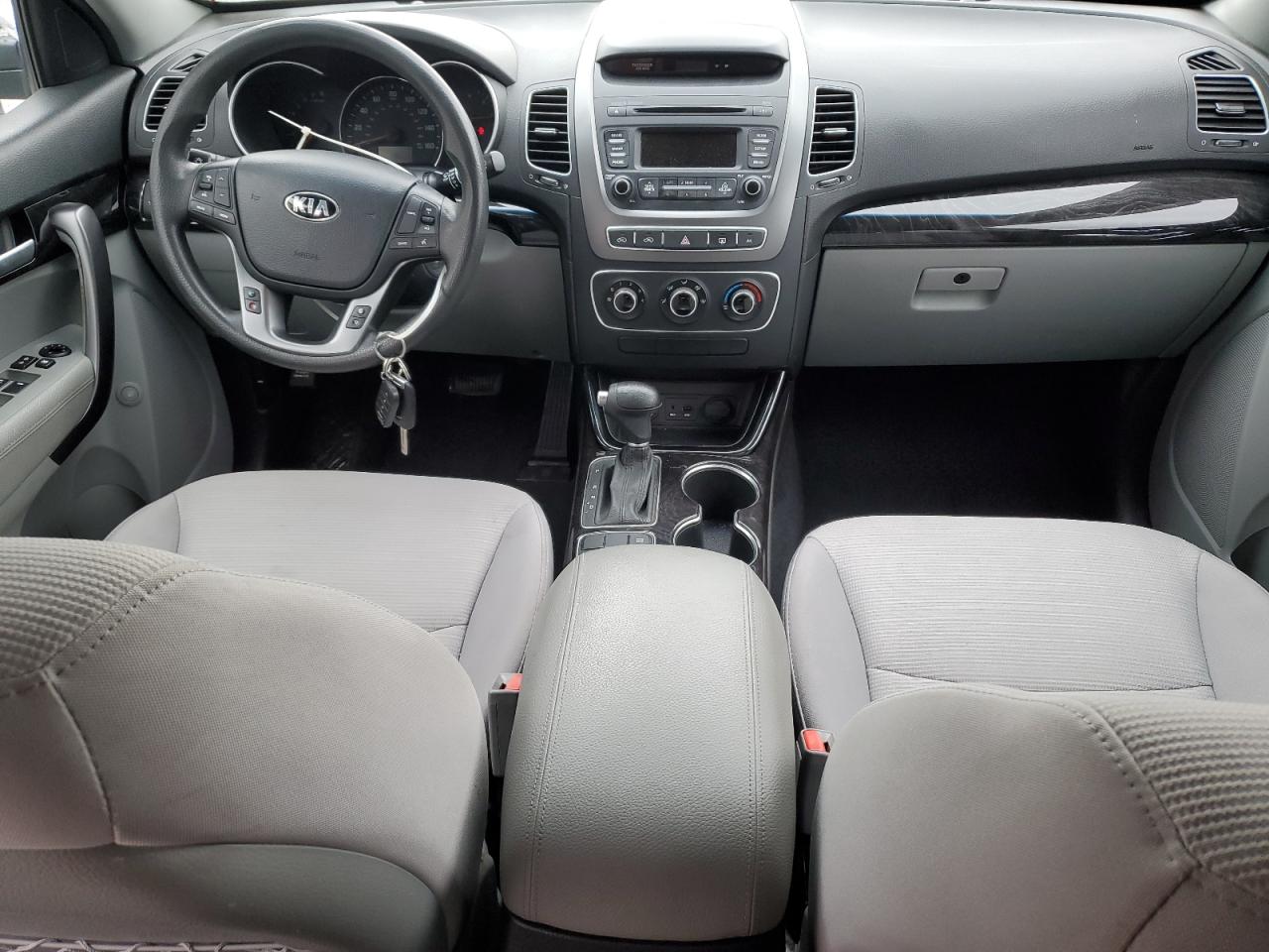 2015 Kia Sorento - Image 8