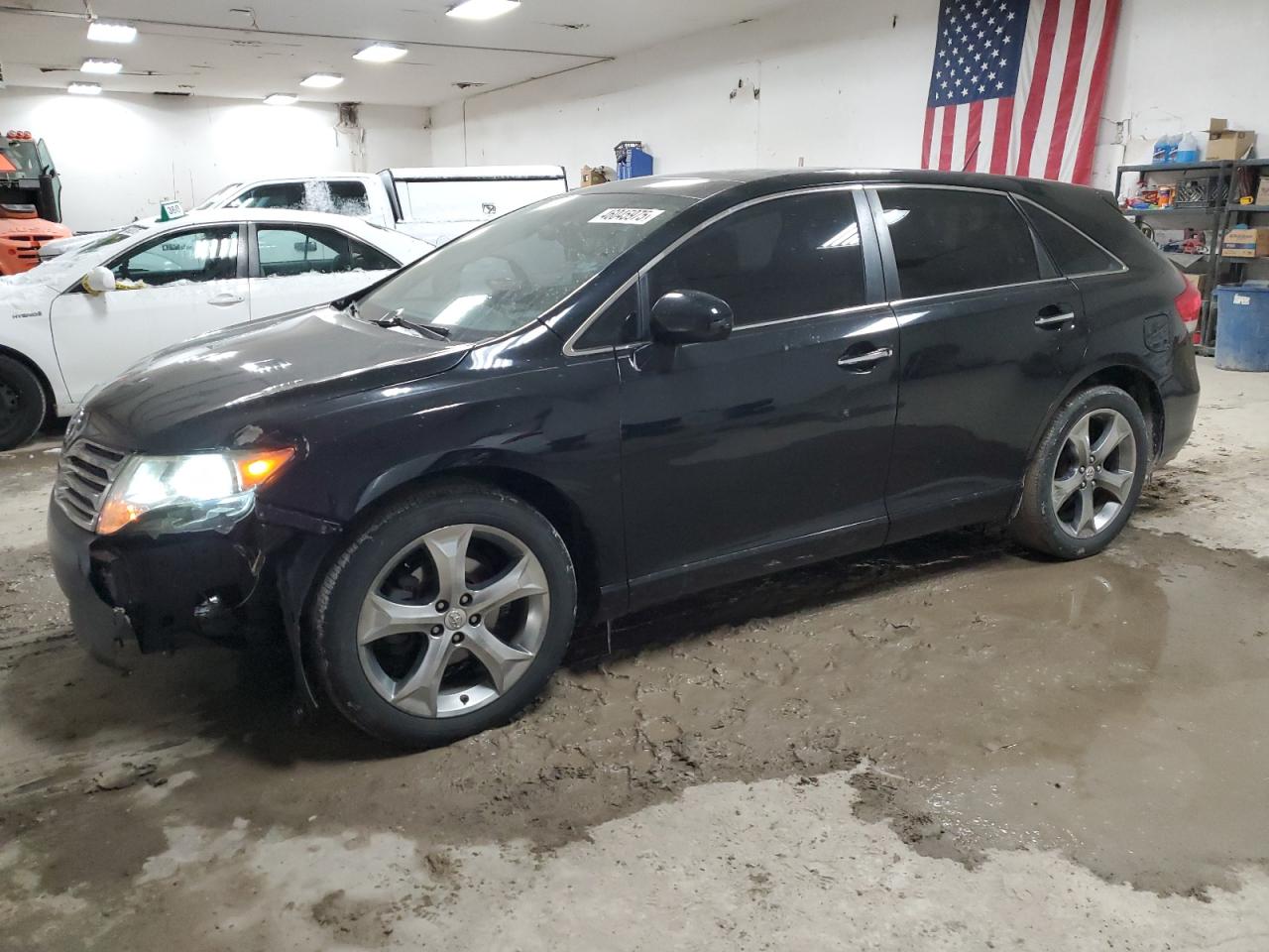 2010 Toyota Venza - Image 1