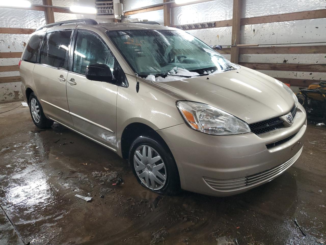 2005 Toyota Sienna - Image 4