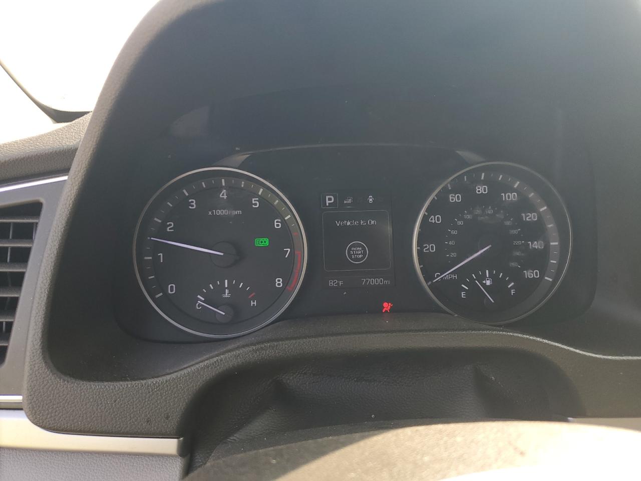 2018 Hyundai Elantra - Image 9