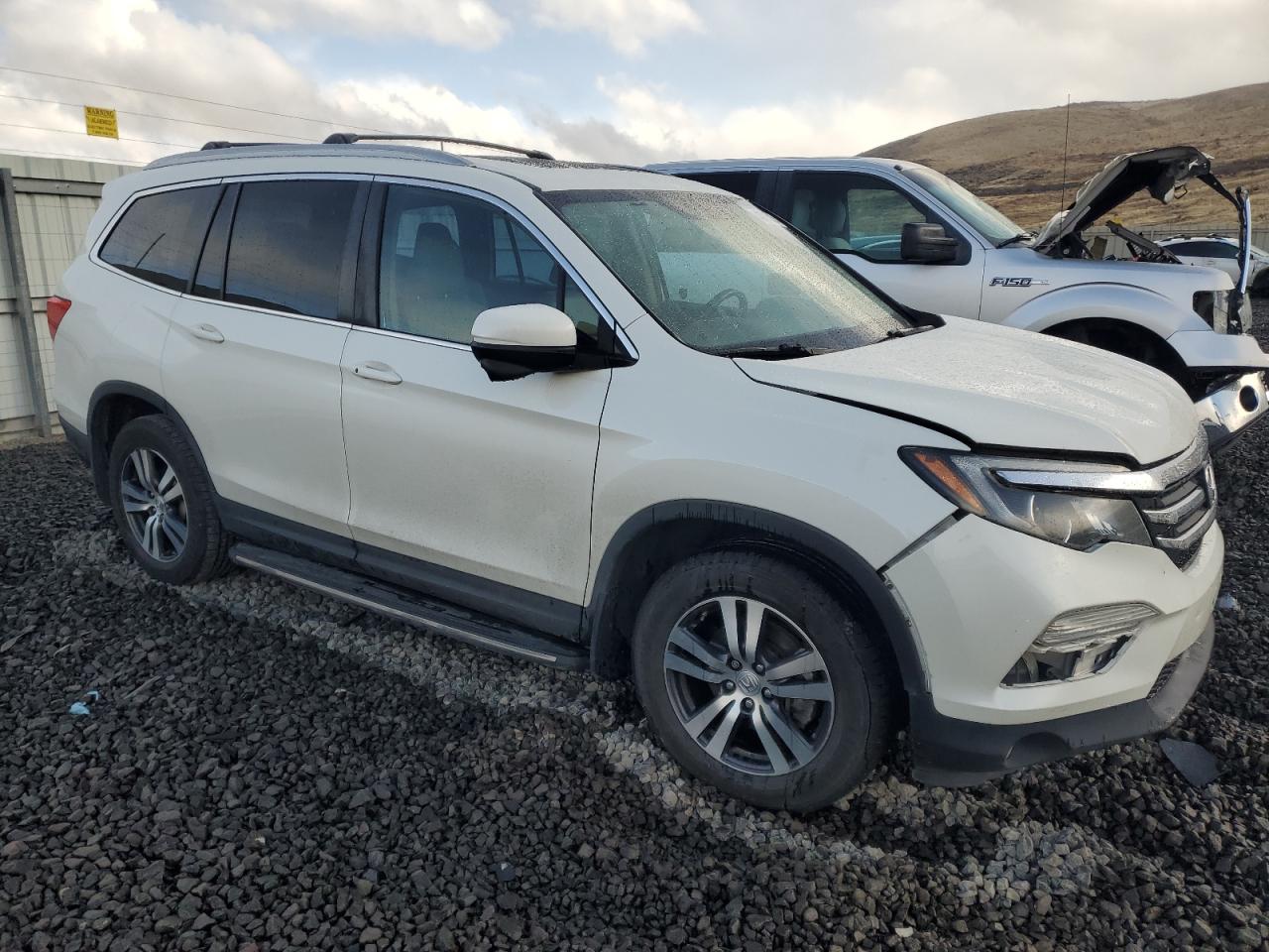 2016 Honda Pilot - Image 4