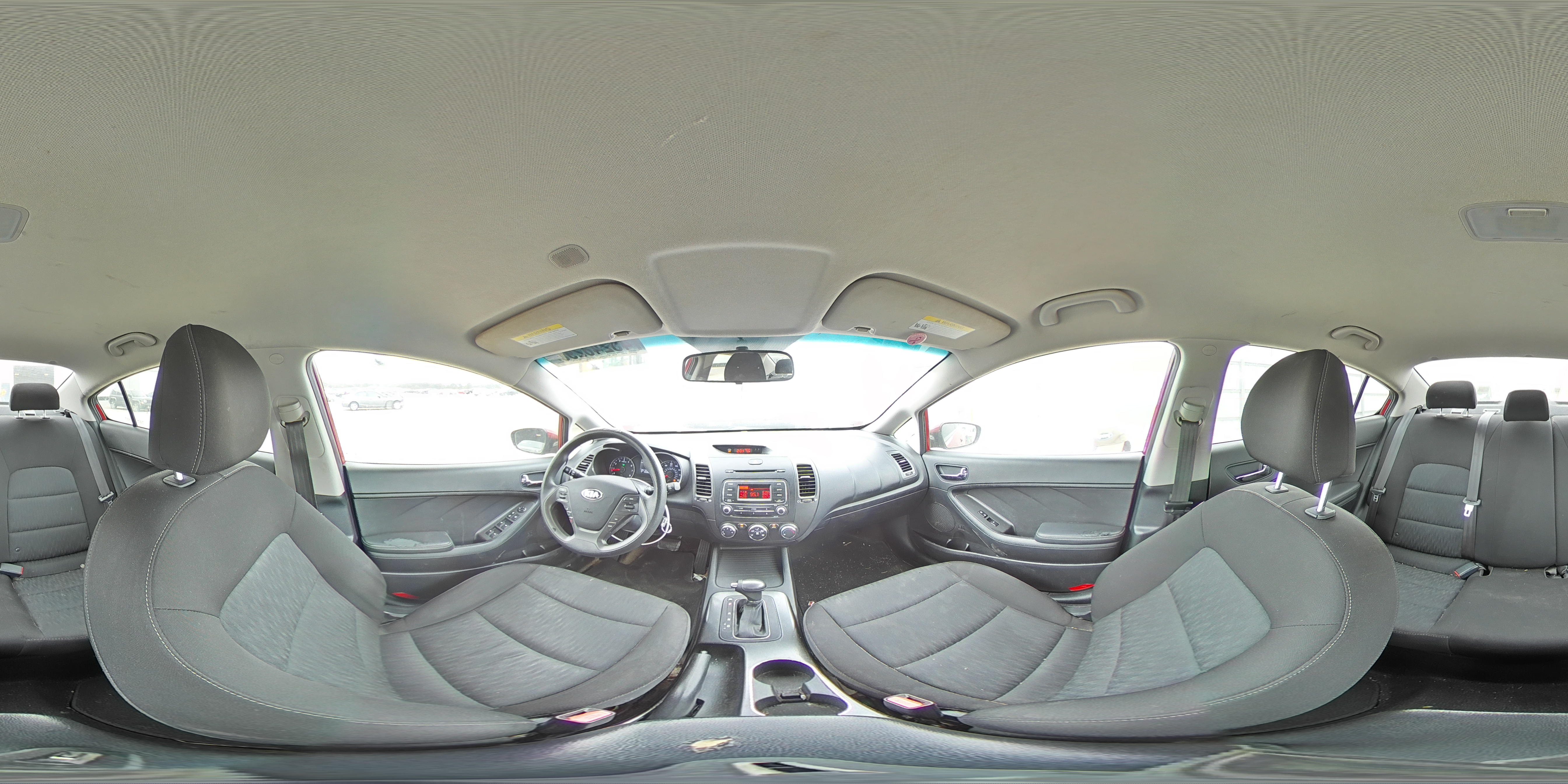 2016 Kia Forte - Image 12