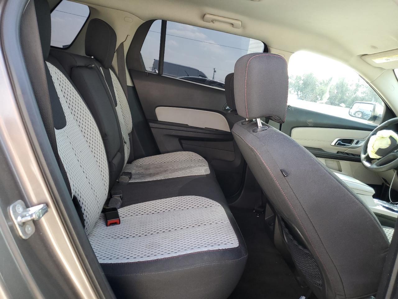 2012 GMC Terrain - Image 11