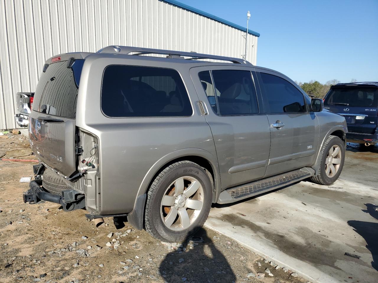 2008 Nissan Armada - Image 3