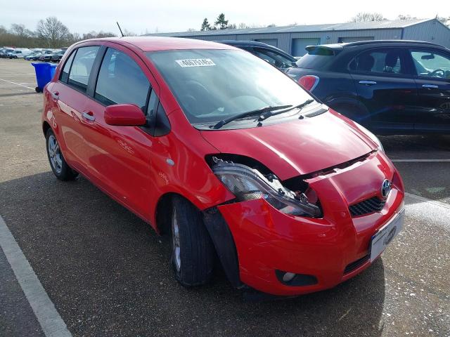 2010 TOYOTA YARIS TR V