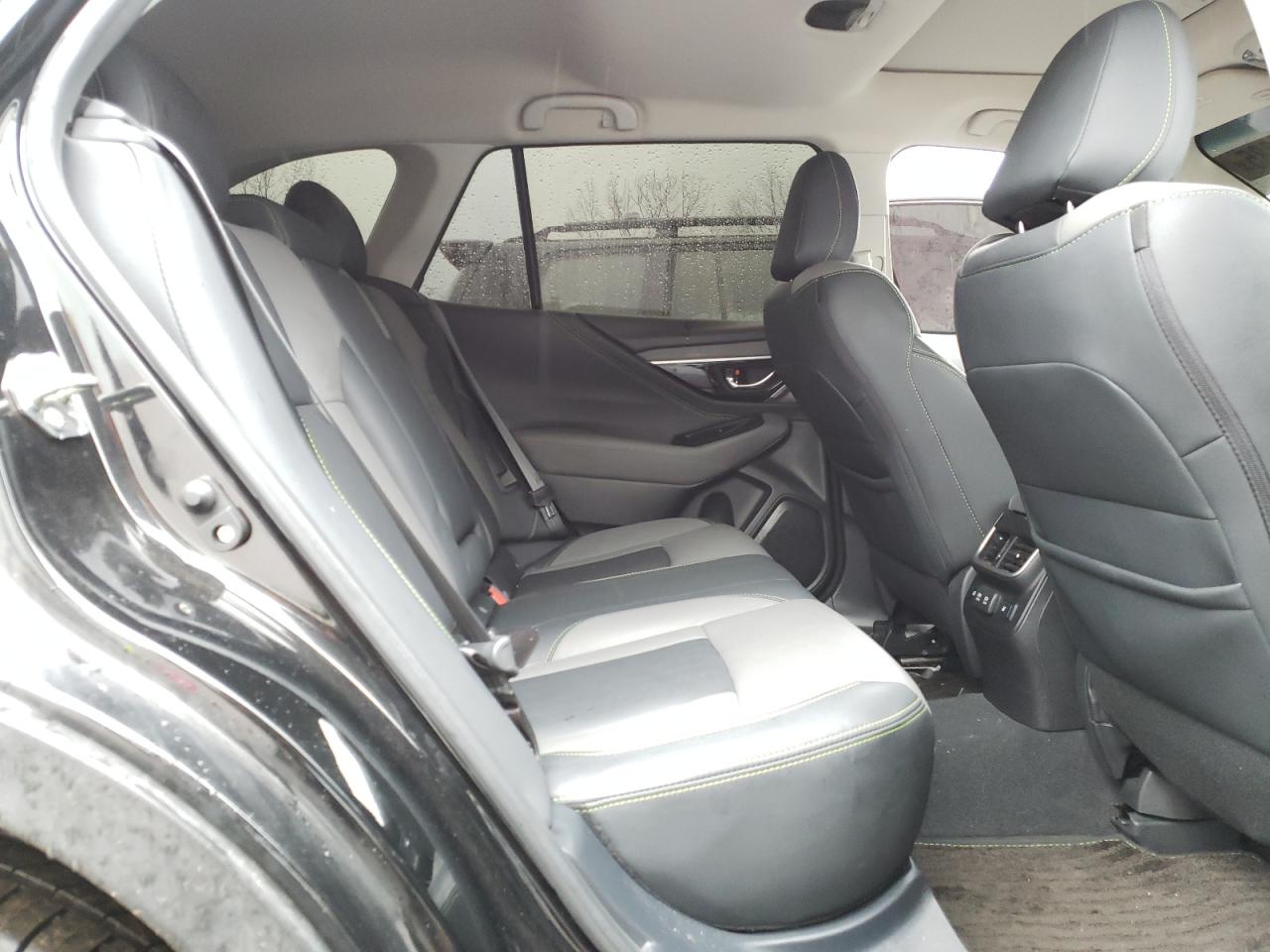 2020 Subaru Outback - Image 11