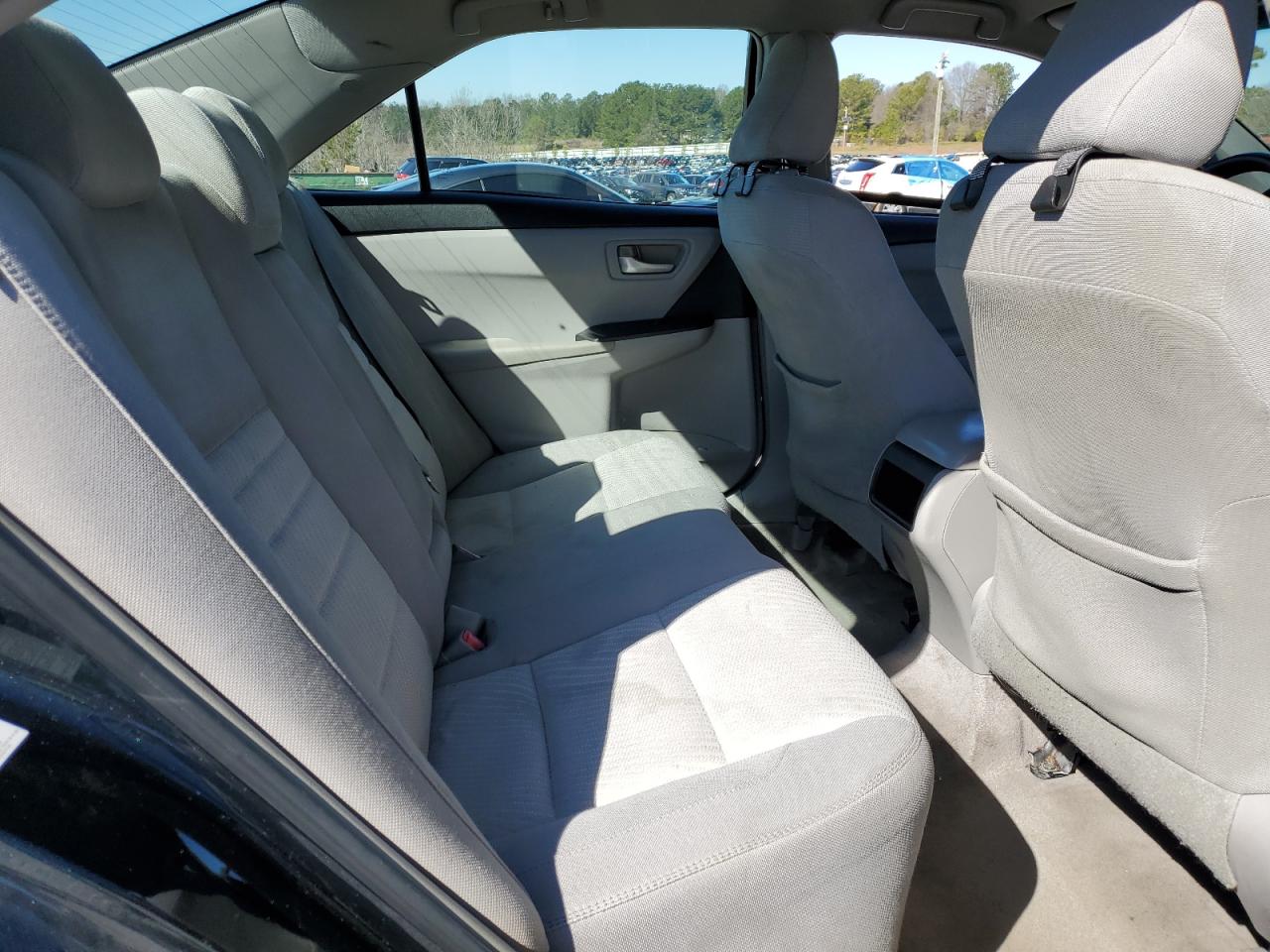 2015 Toyota Camry - Image 10