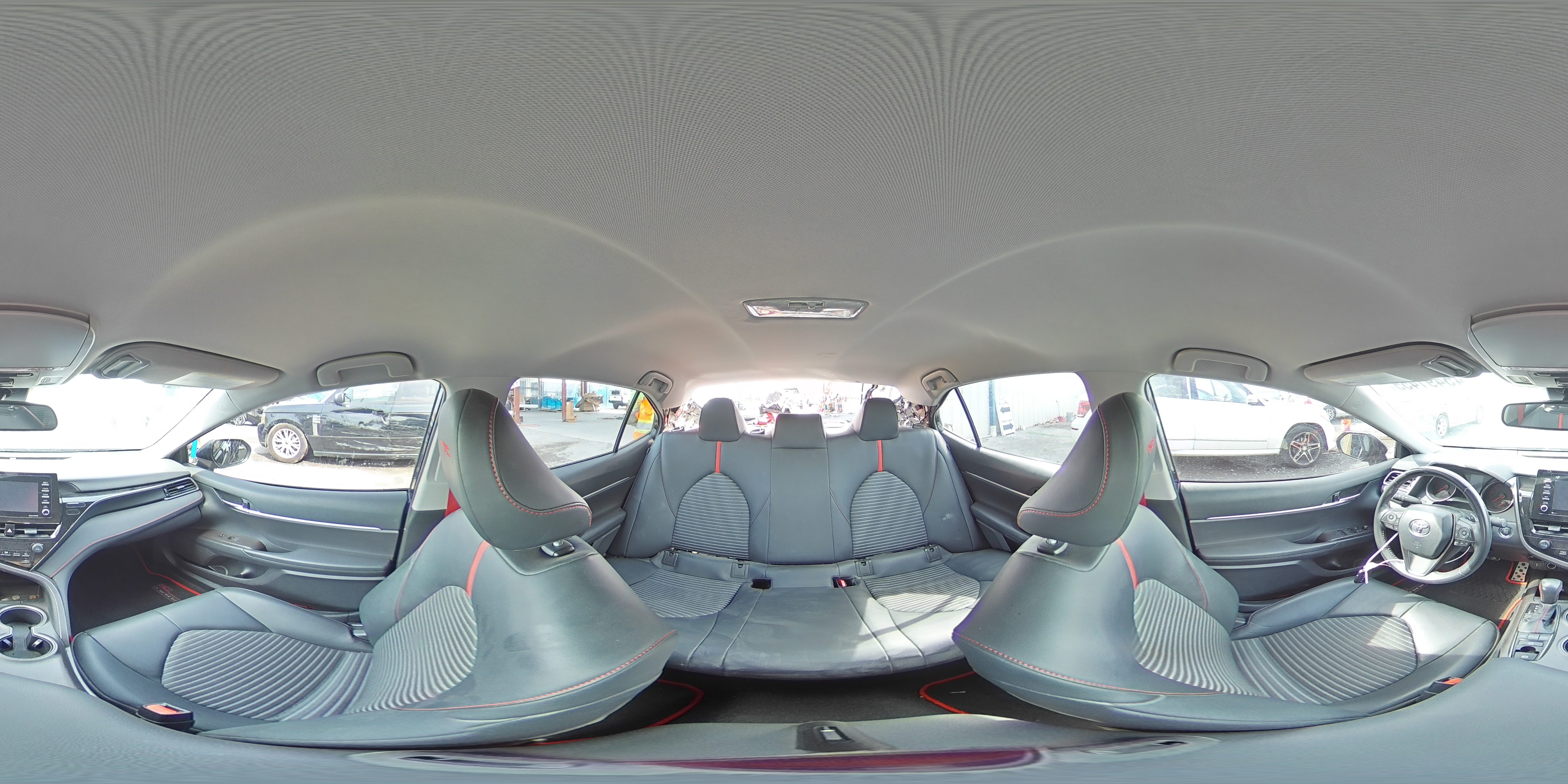 2022 Toyota Camry - Image 15