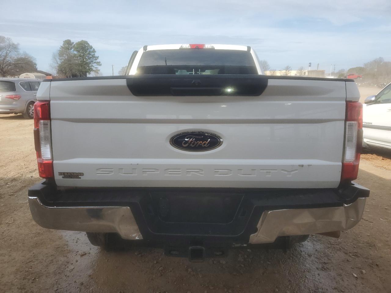 2018 Ford F250 - Image 6