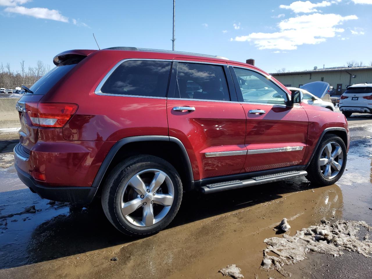 2012 Jeep Grand Cherokee - Image 3