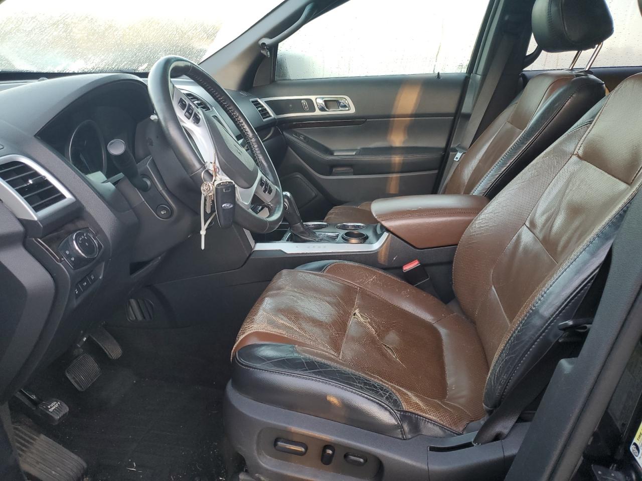 2012 Ford Explorer - Image 7