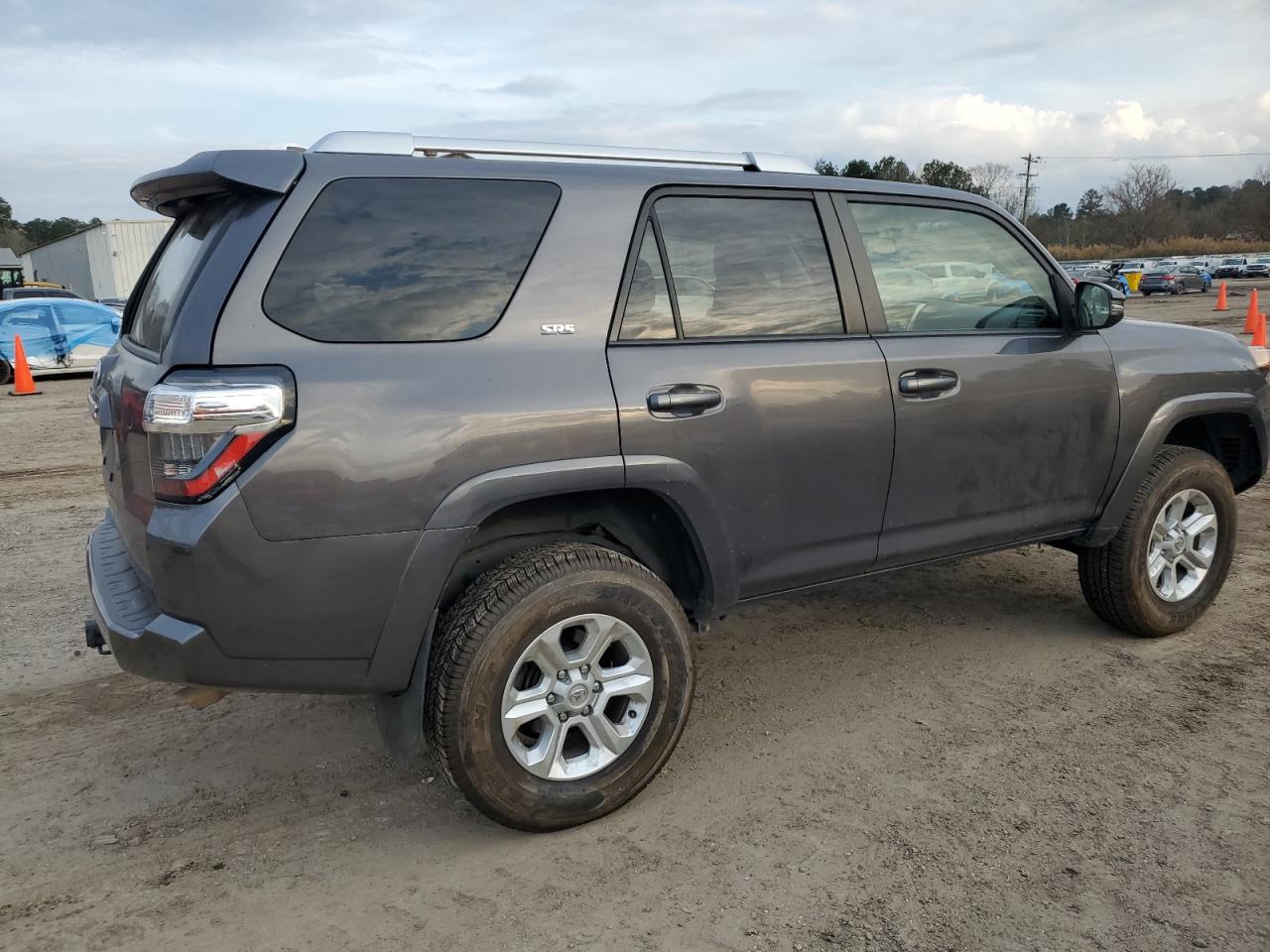 2017 Toyota 4Runner - Image 3