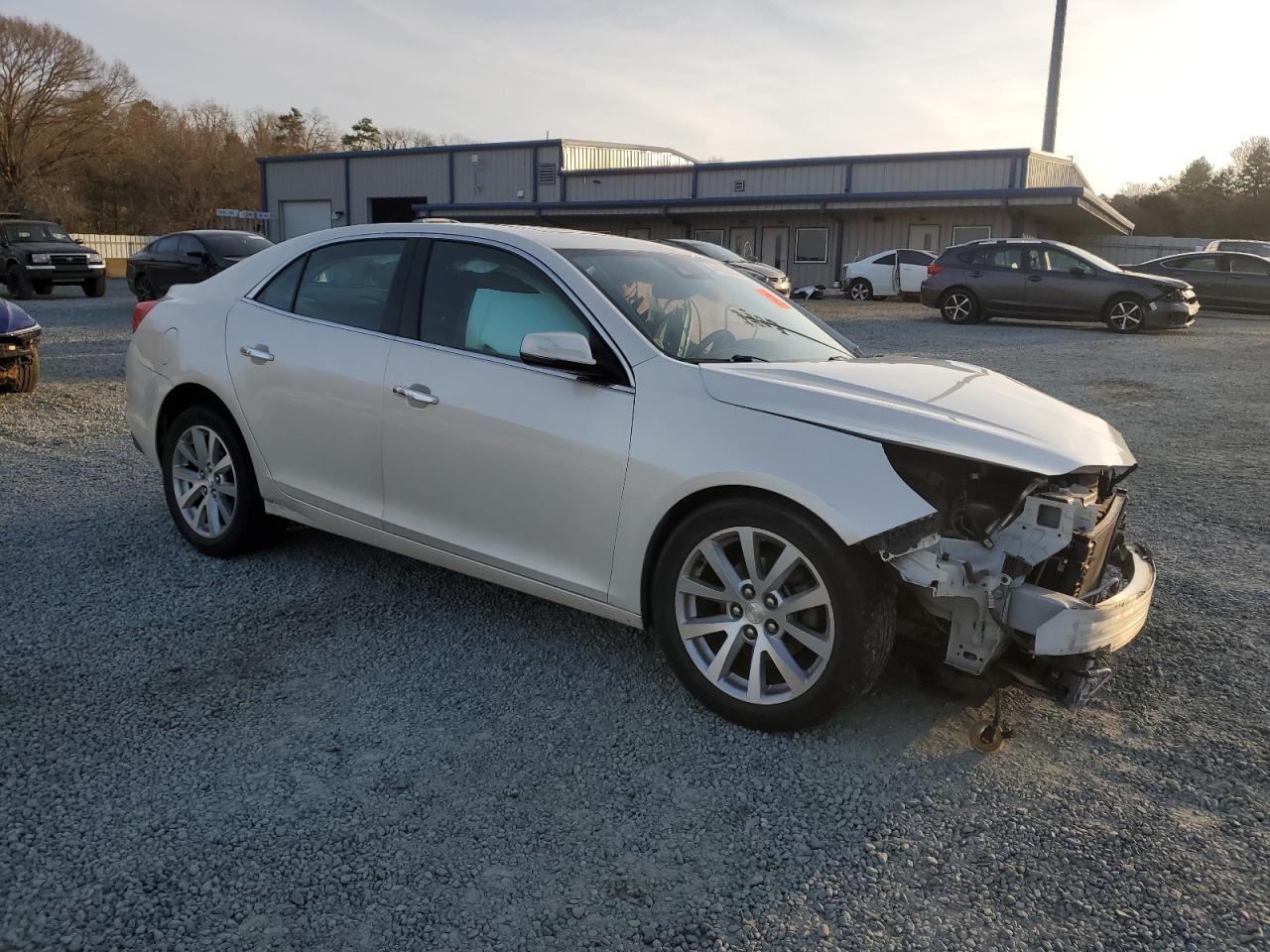 2014 Chevrolet Malibu - Image 4
