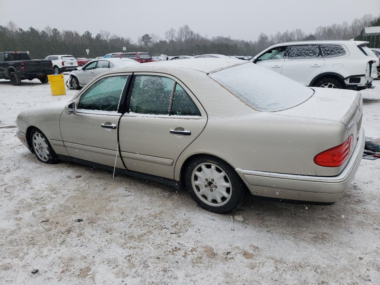 1999 Mercedes-Benz E-klasse - Image 2