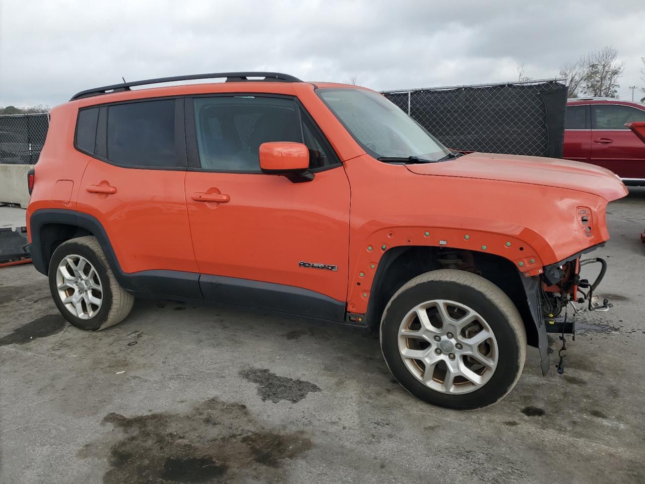 2016 Jeep Renegade - Image 4