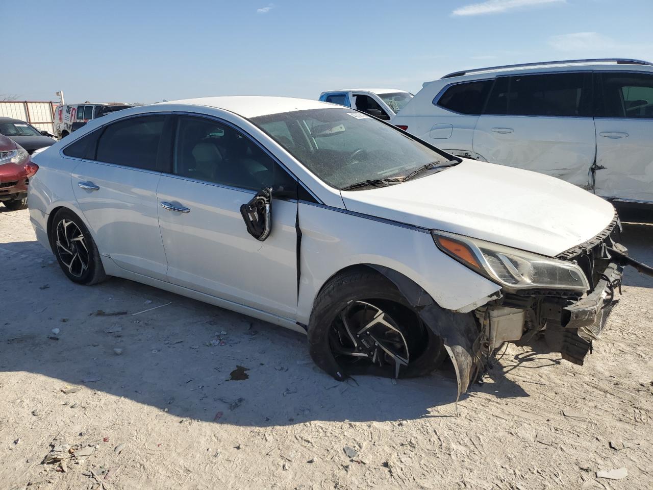 2015 Hyundai Sonata - Image 4