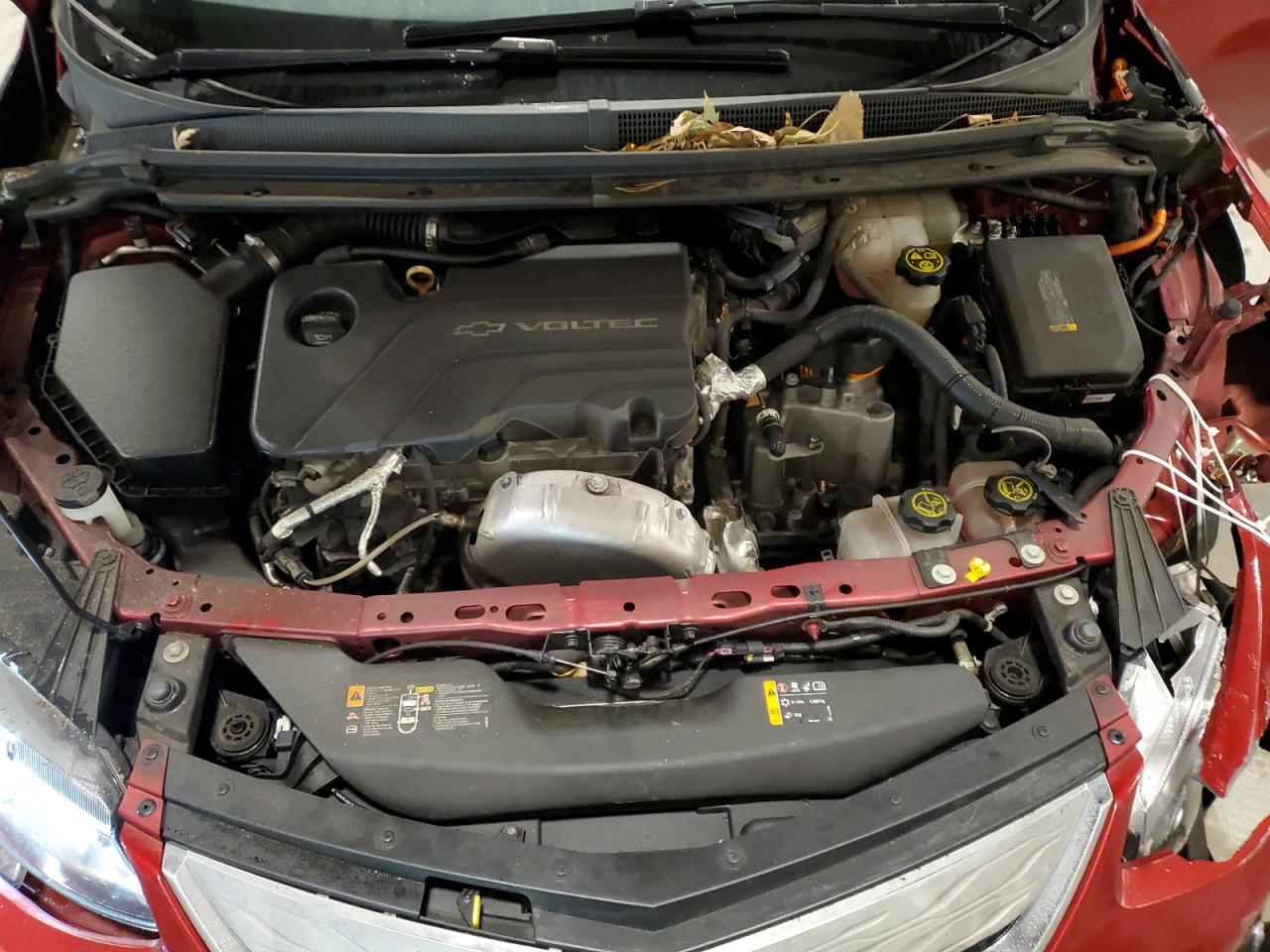 2018 Chevrolet Volt - Image 11
