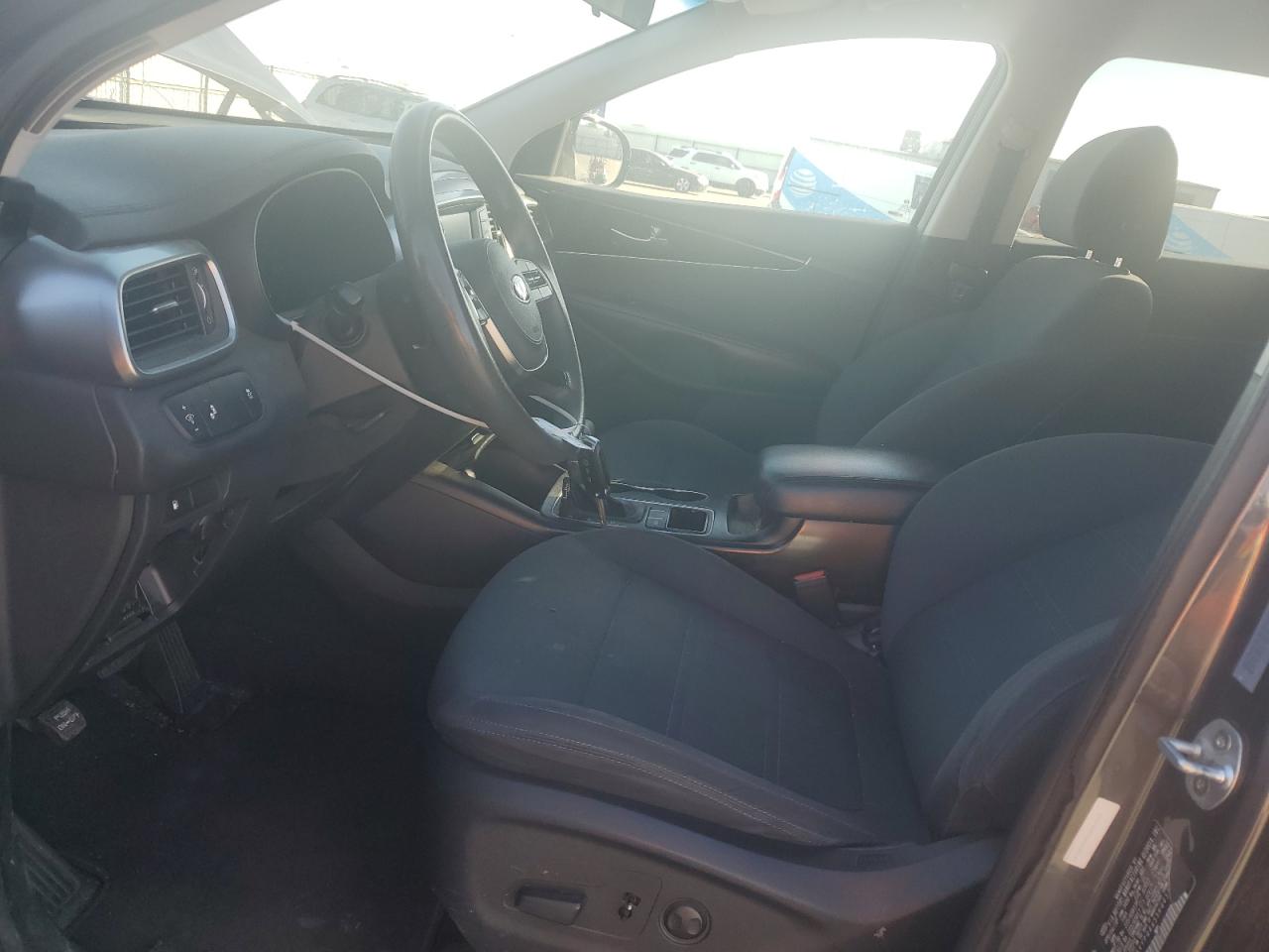 2019 Kia Sorento - Image 7