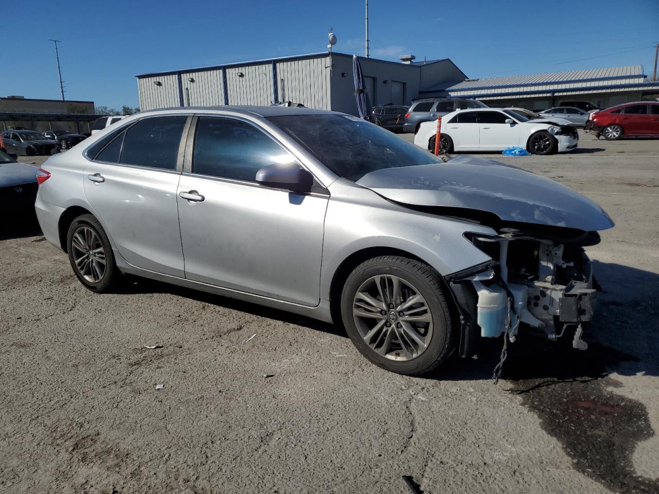 2016 Toyota Camry - Image 4