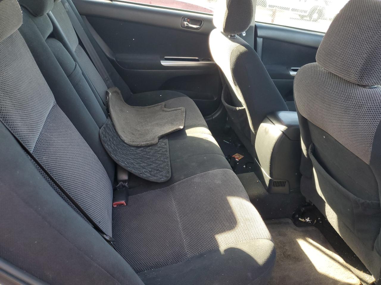 2006 Toyota Camry - Image 10