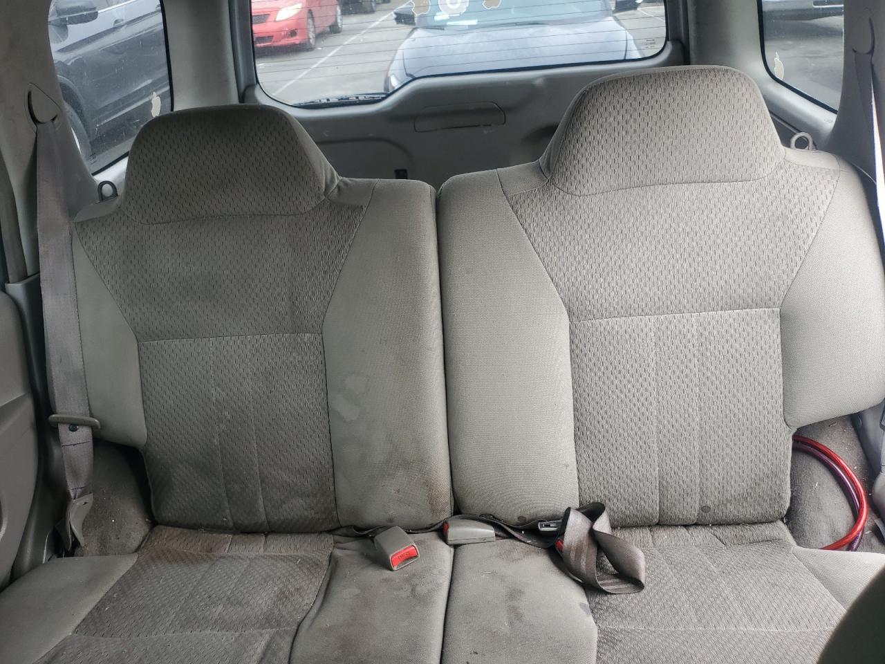 2004 Nissan XTerra - Image 10