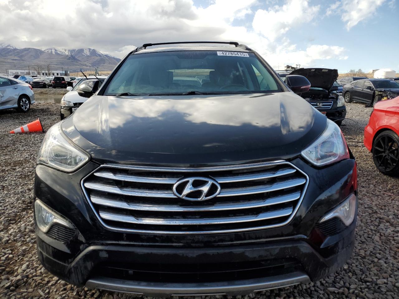 2015 Hyundai Santa Fe - Image 5