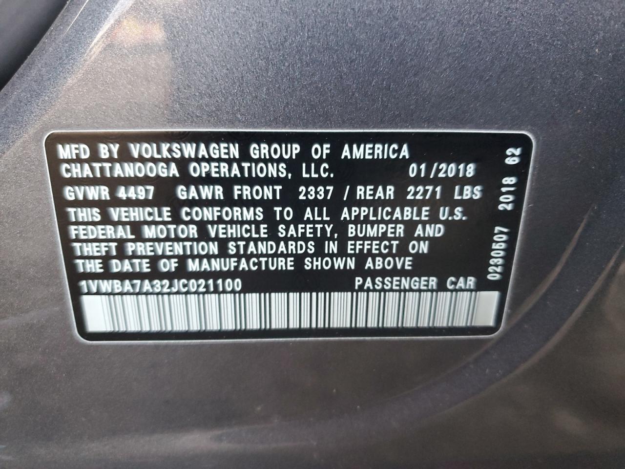 2018 Volkswagen Passat - Image 12