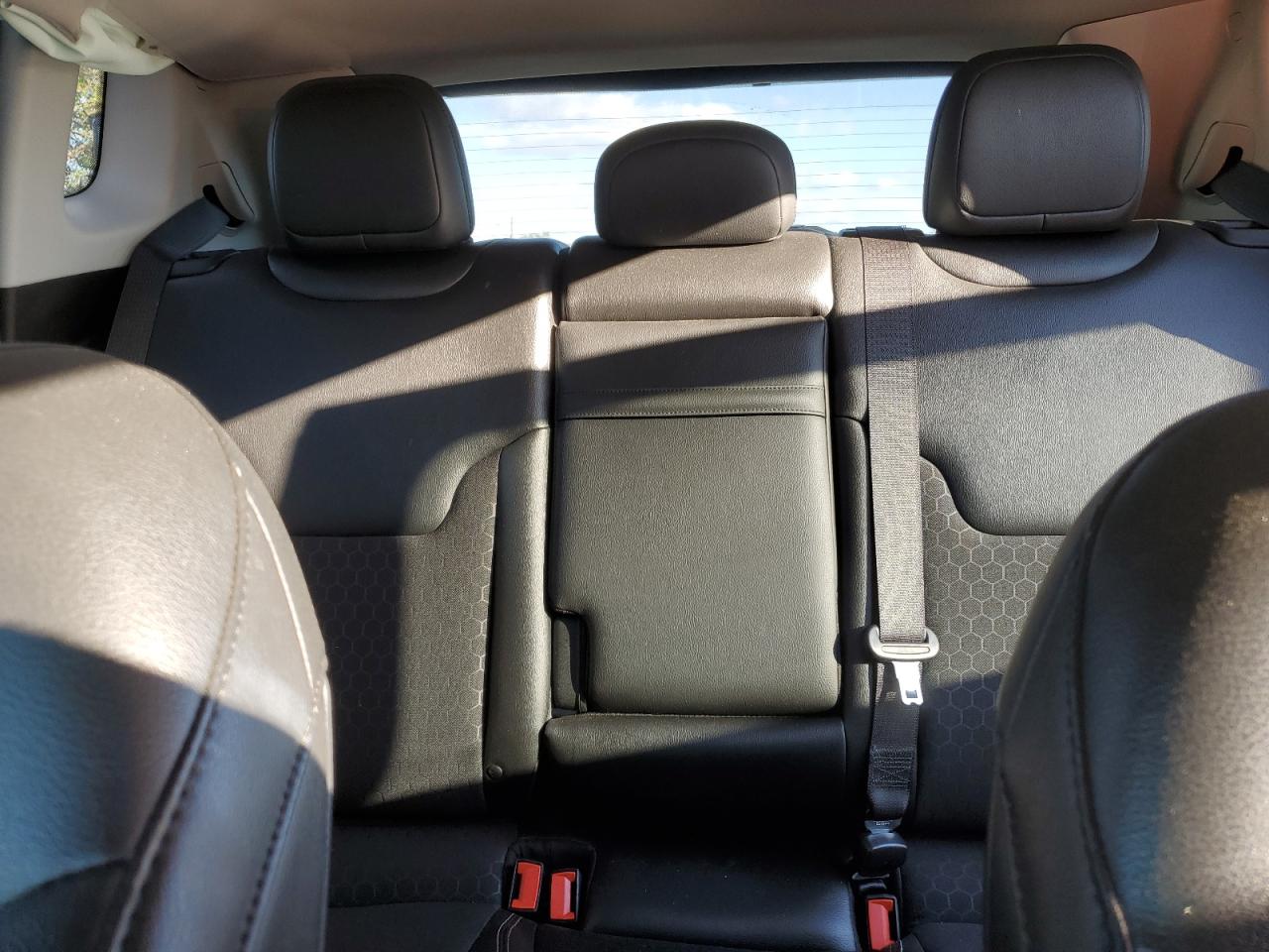 2019 Jeep Compass - Image 10