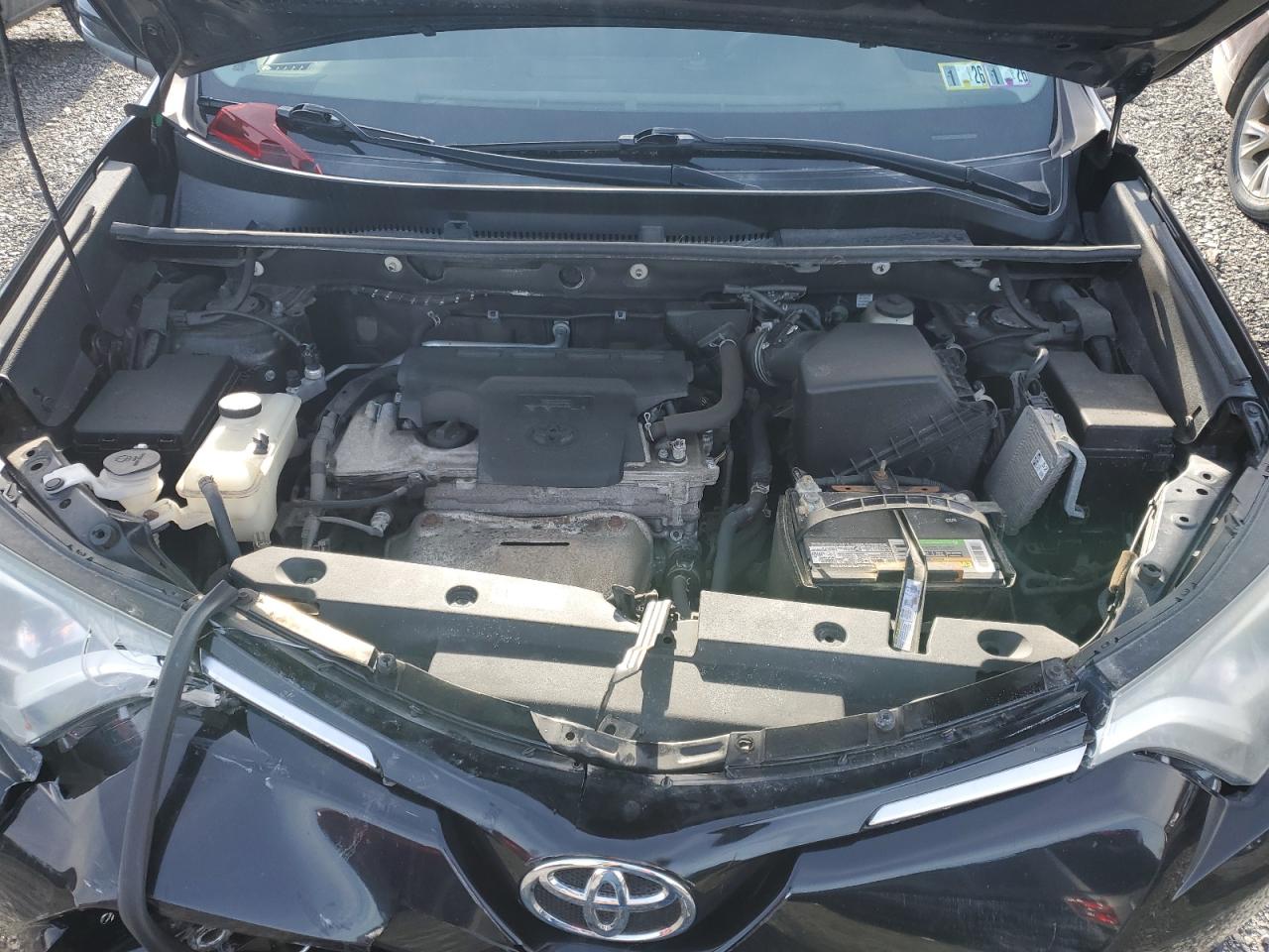 2016 Toyota RAV 4 - Image 12