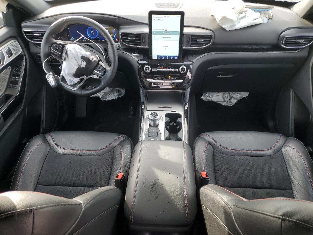 2023 Ford Explorer - Image 8