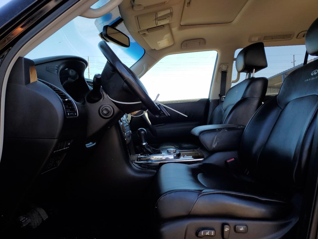 2011 Infiniti QX56 - Image 7