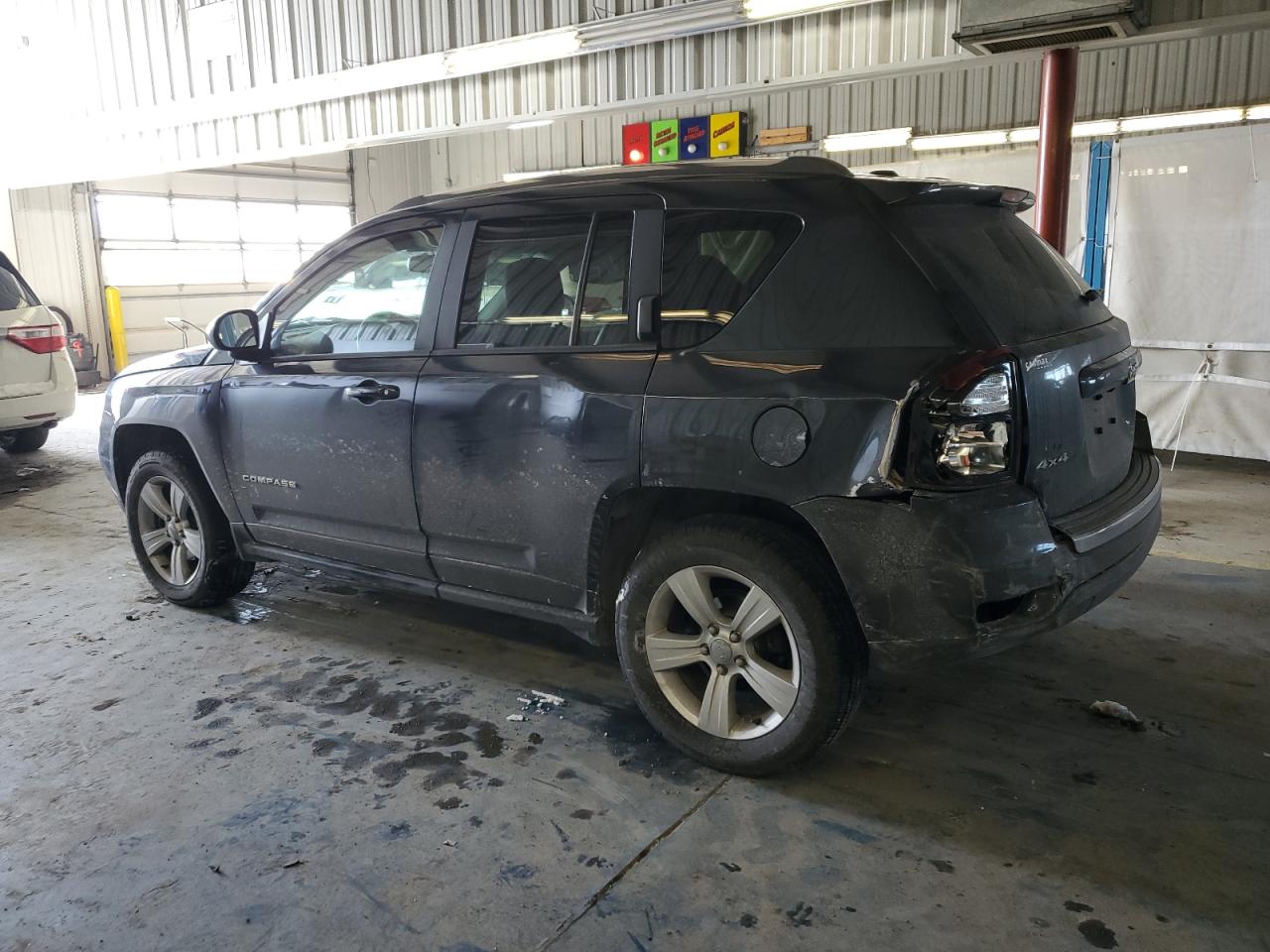 2015 Jeep Compass - Image 2