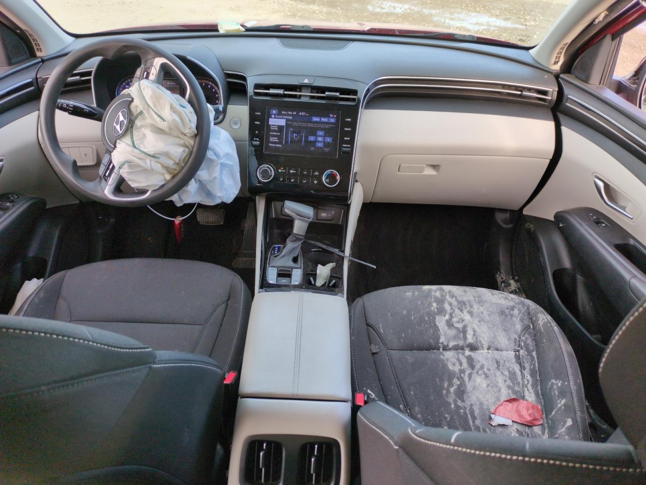 2022 Hyundai Tucson - Image 8
