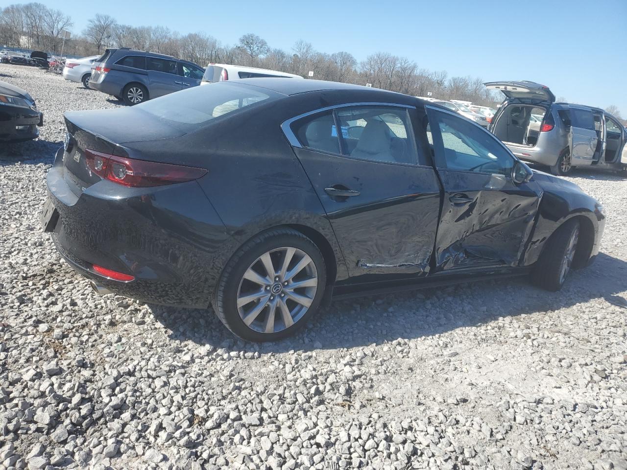 2019 Mazda 3 - Image 3