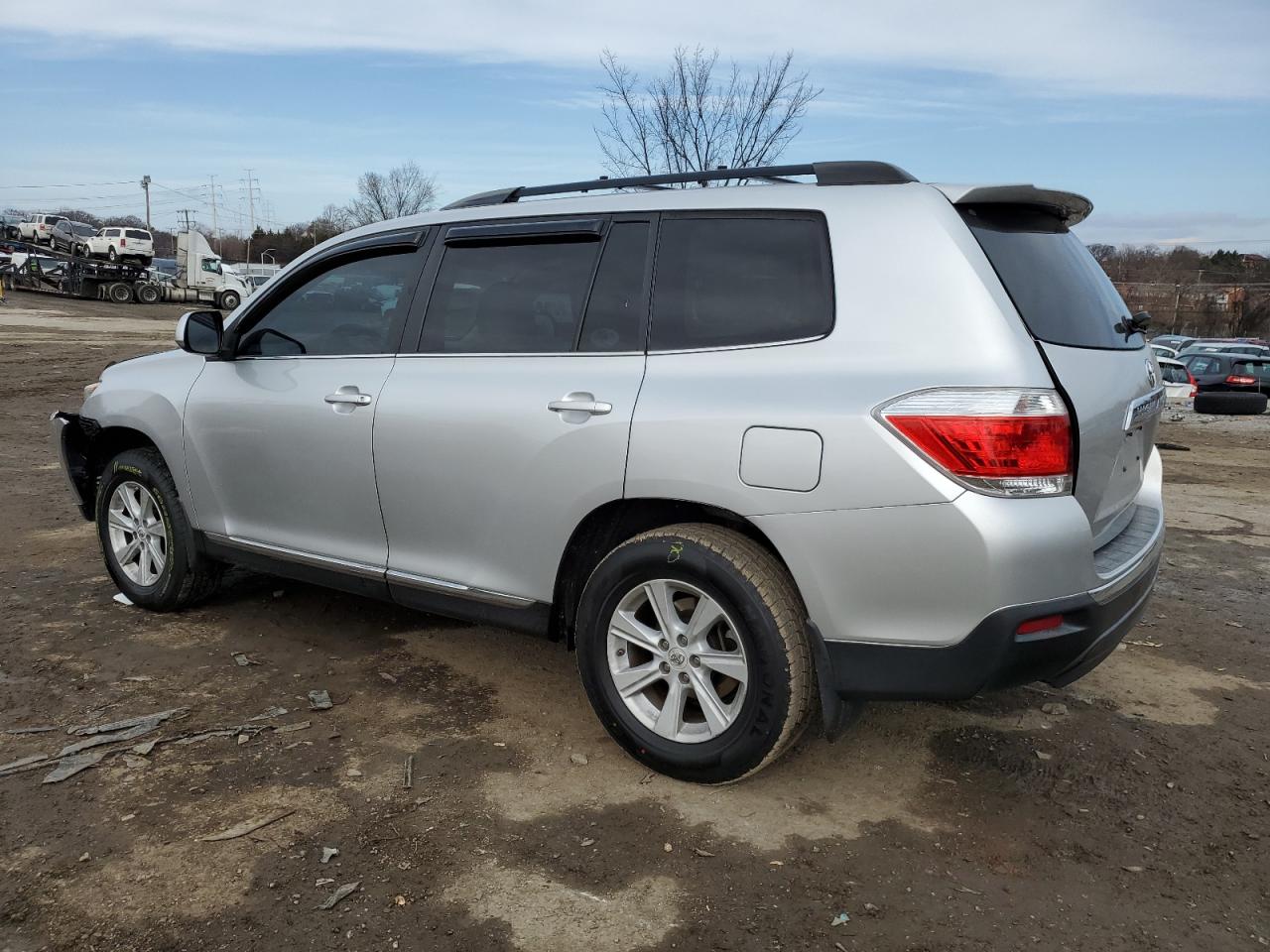 2012 Toyota Highlander - Image 2