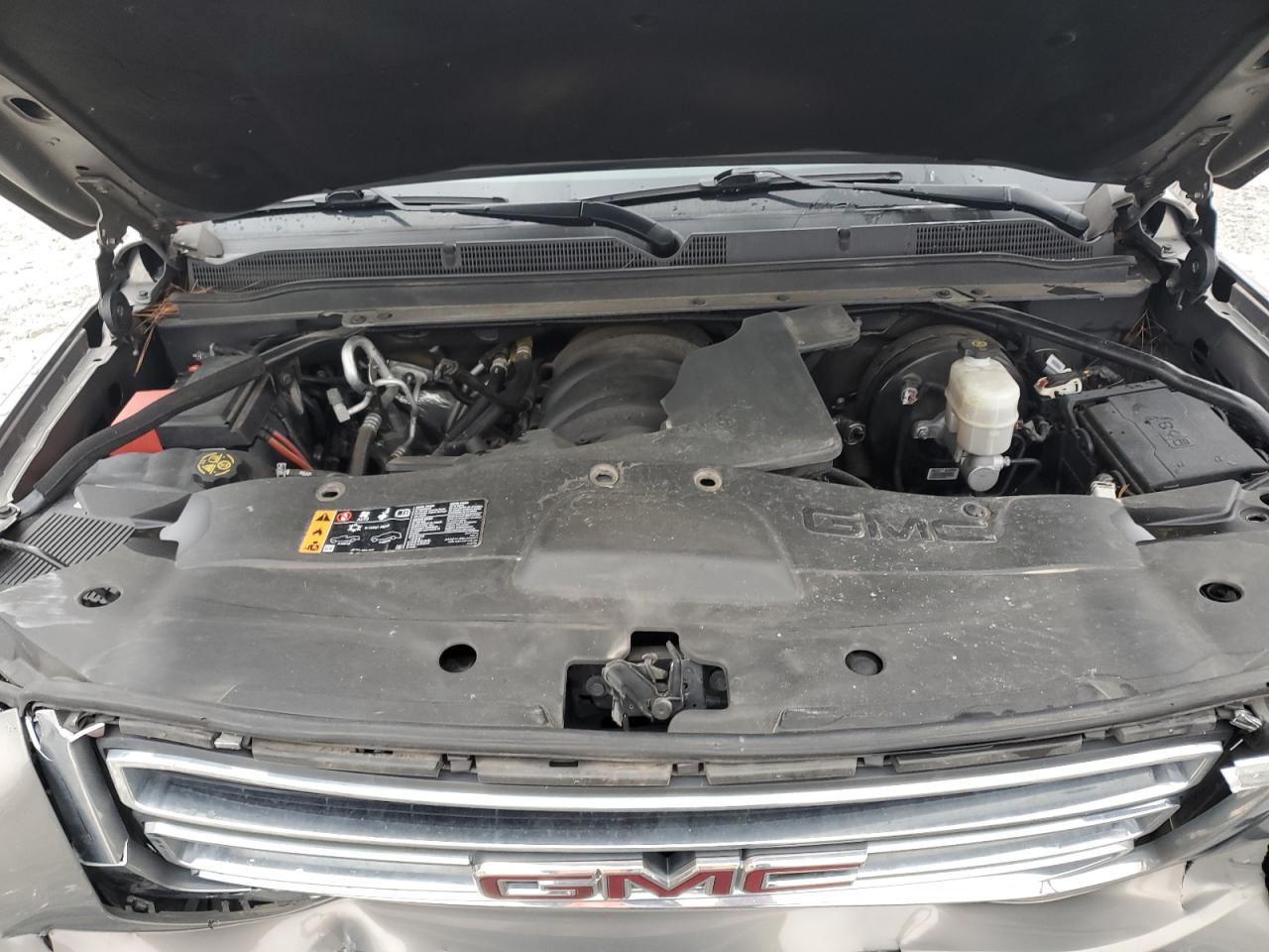 2019 GMC Yukon - Image 12