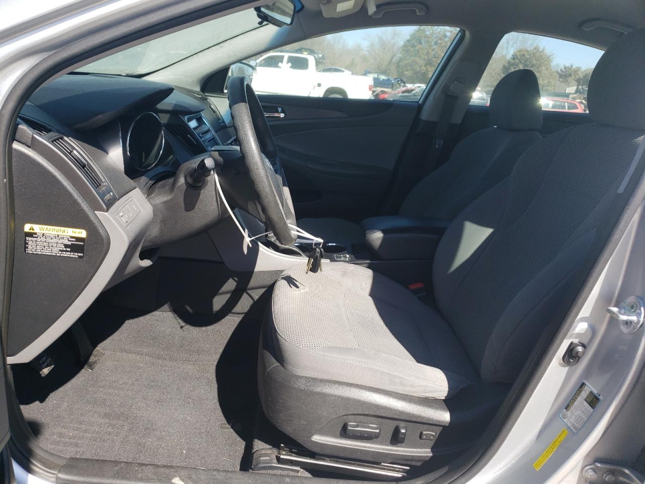 2014 Hyundai Sonata - Image 7